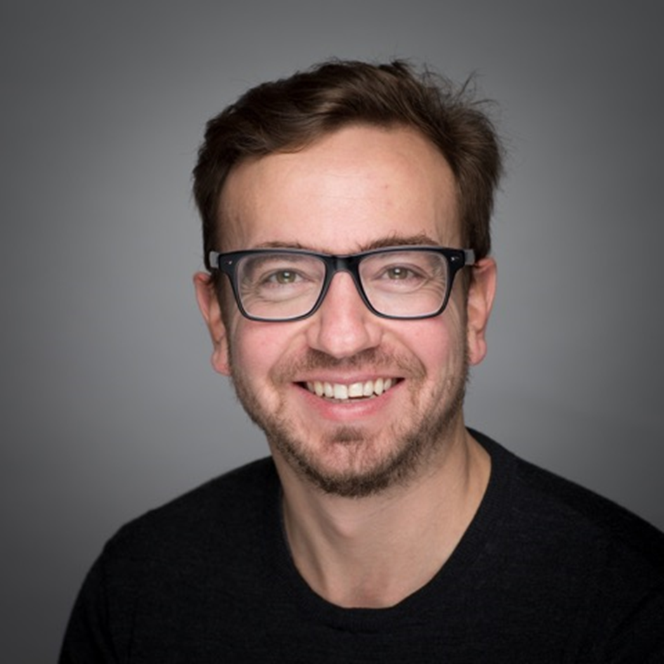 Dr CLAVÉ Arnaud, MD, PhD