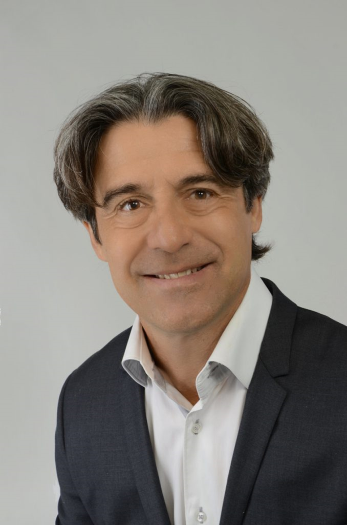 Dr PONCER Rémivé